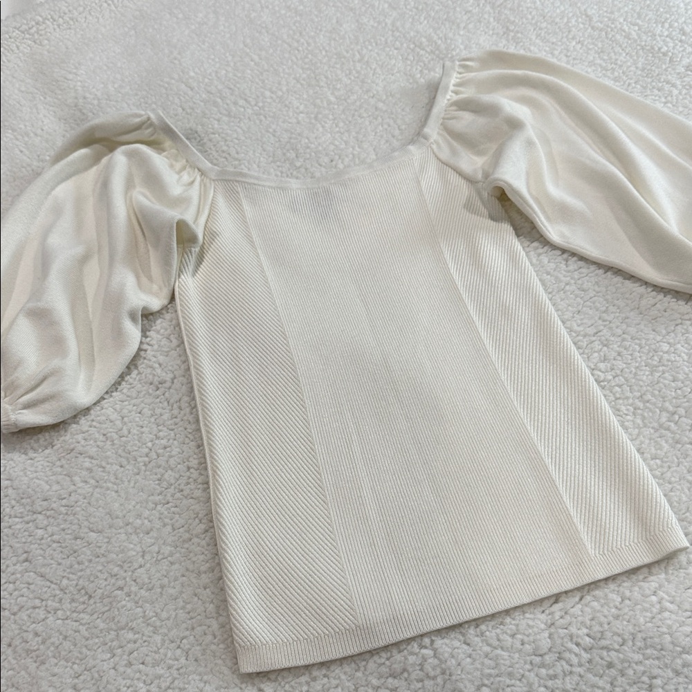 Express Cream Puff Sleeve Blouse. Size S